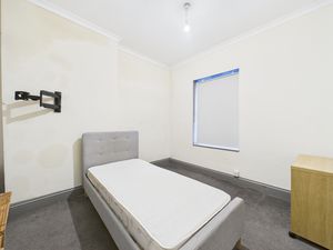 Photo 20- click for photo gallery